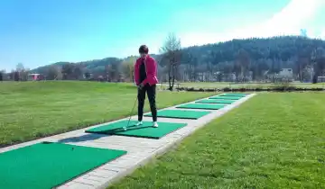 City Golf & Racing Club drivng range