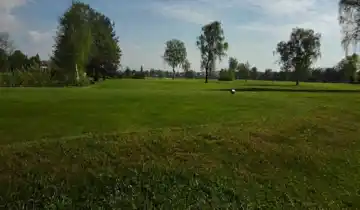 Golfové hřiště