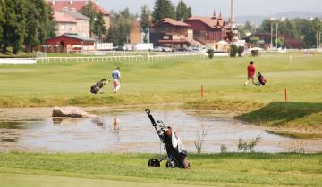 Uzavřené golfové hřiště