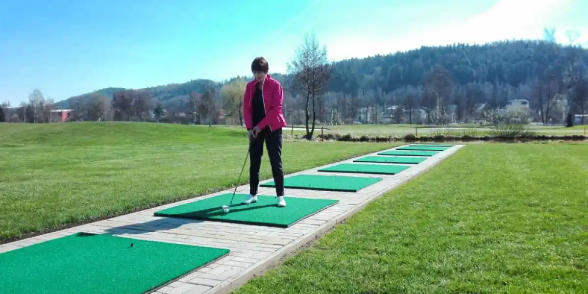 City Golf & Racing Club drivng range